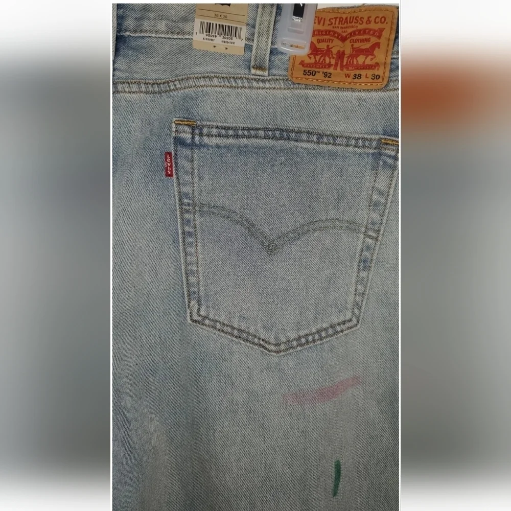 NWT Levi’s 550 ’92 Men’s Relaxed Taper Fit Jeans Blue, Size 38x30